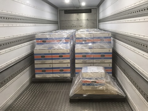 トラック庫内のワクチン