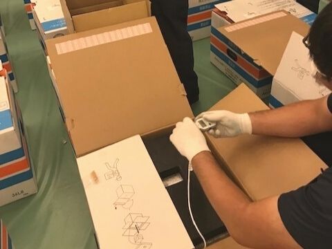 大規模接種会場での担当者様との検品